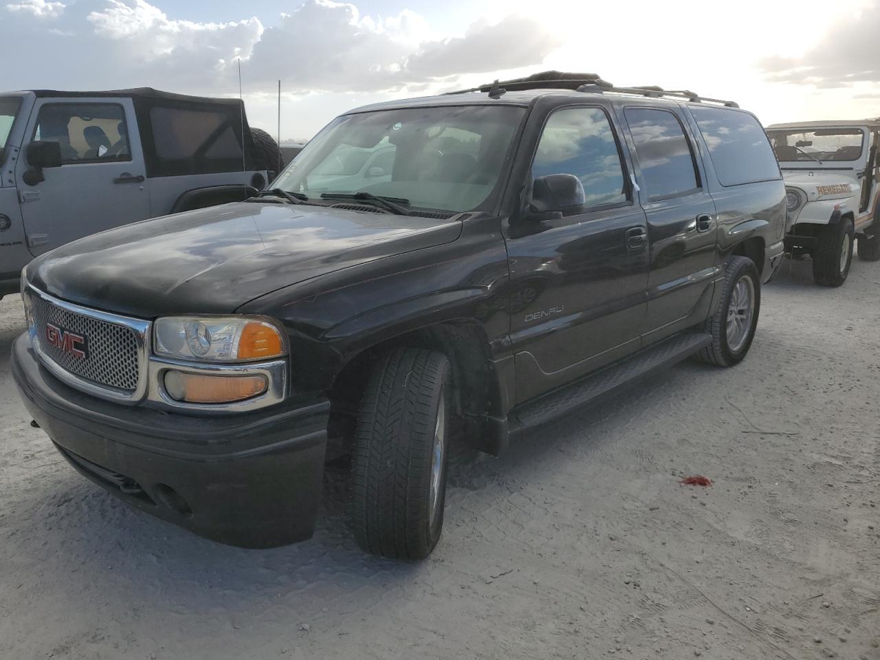 2006 GMC Yukon - Image 1