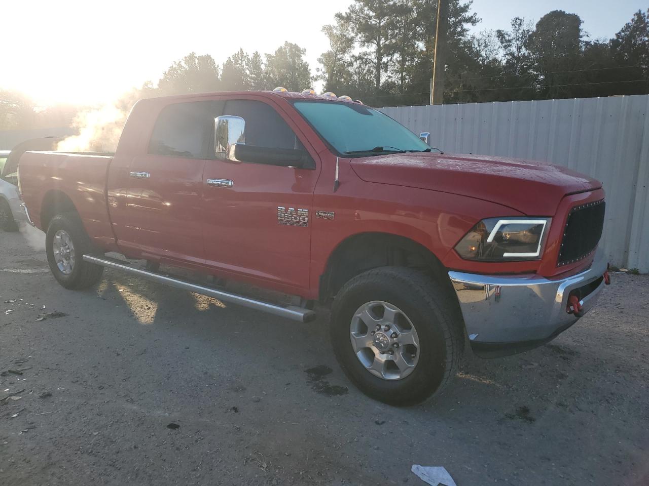 2016 RAM 2500 - Image 4