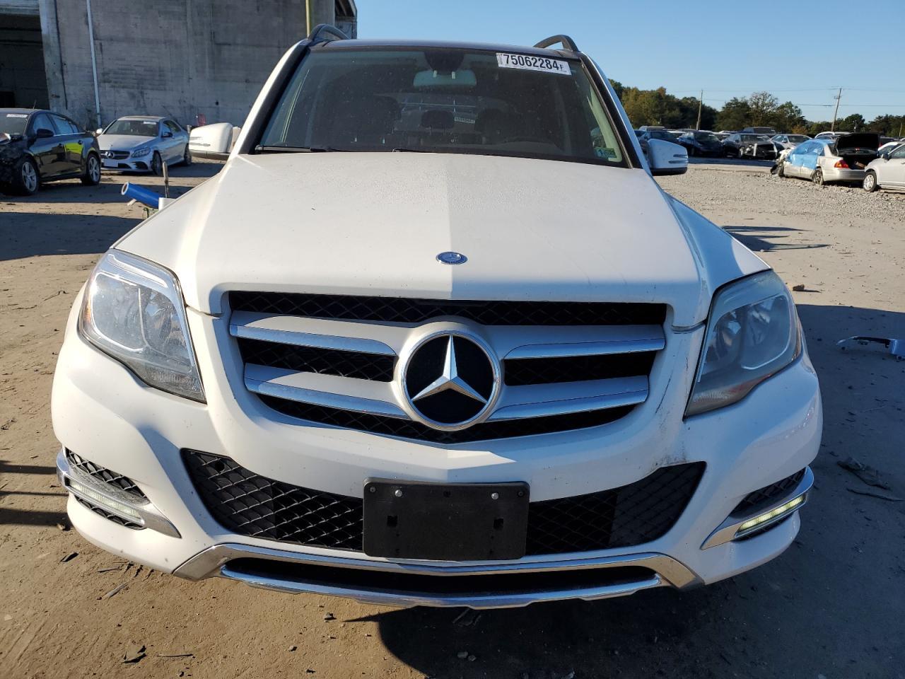 VIN WDCGG8JB9FG435277 2015 MERCEDES-BENZ GLK-CLASS no.5