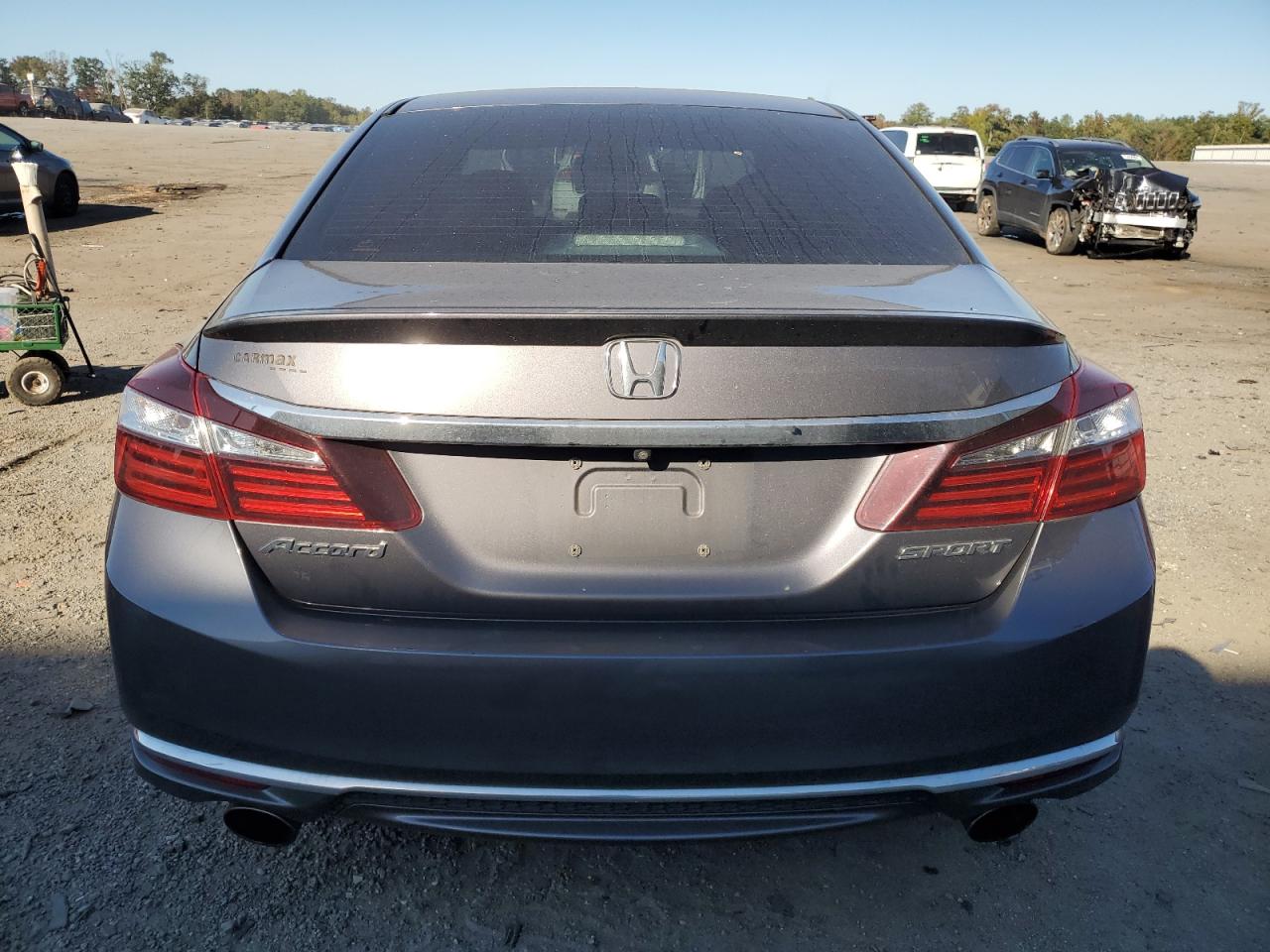 1HGCR2F5XGA138345 2016 Honda Accord Sport