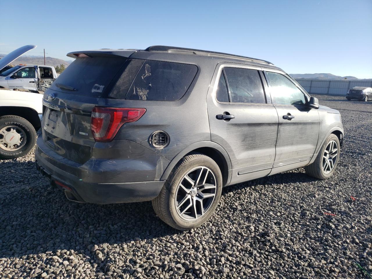 2017 Ford Explorer - Image 3