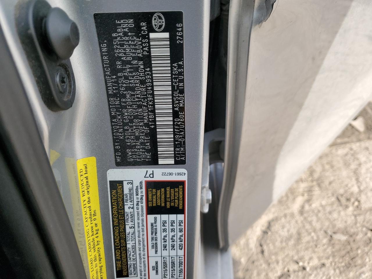 2015 Toyota Camry - Image 12