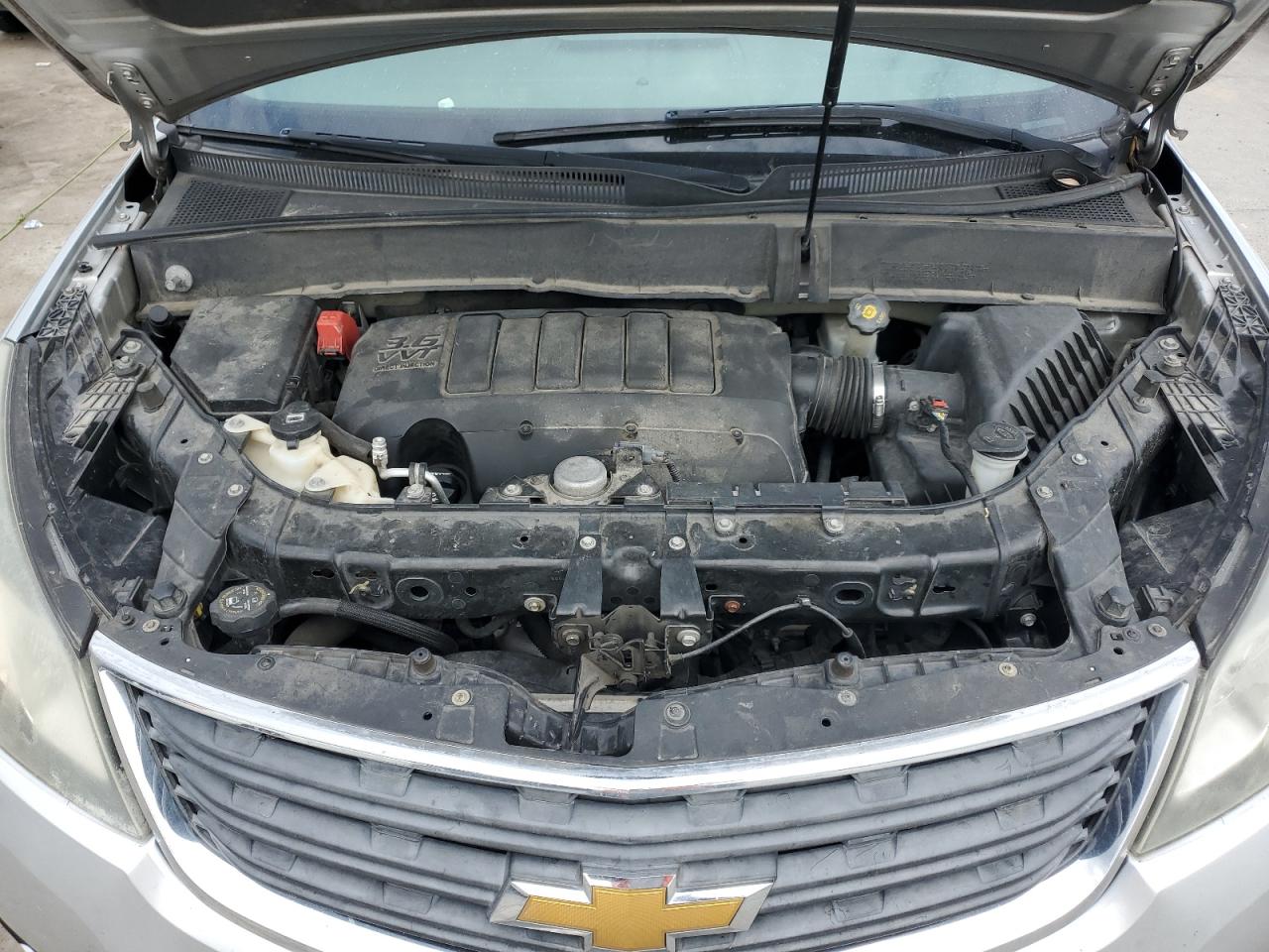 2015 Chevrolet Traverse - Image 12