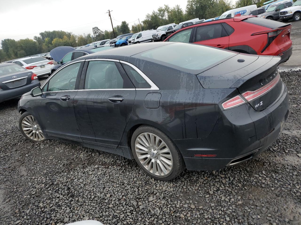 2013 Lincoln MKZ - Image 2