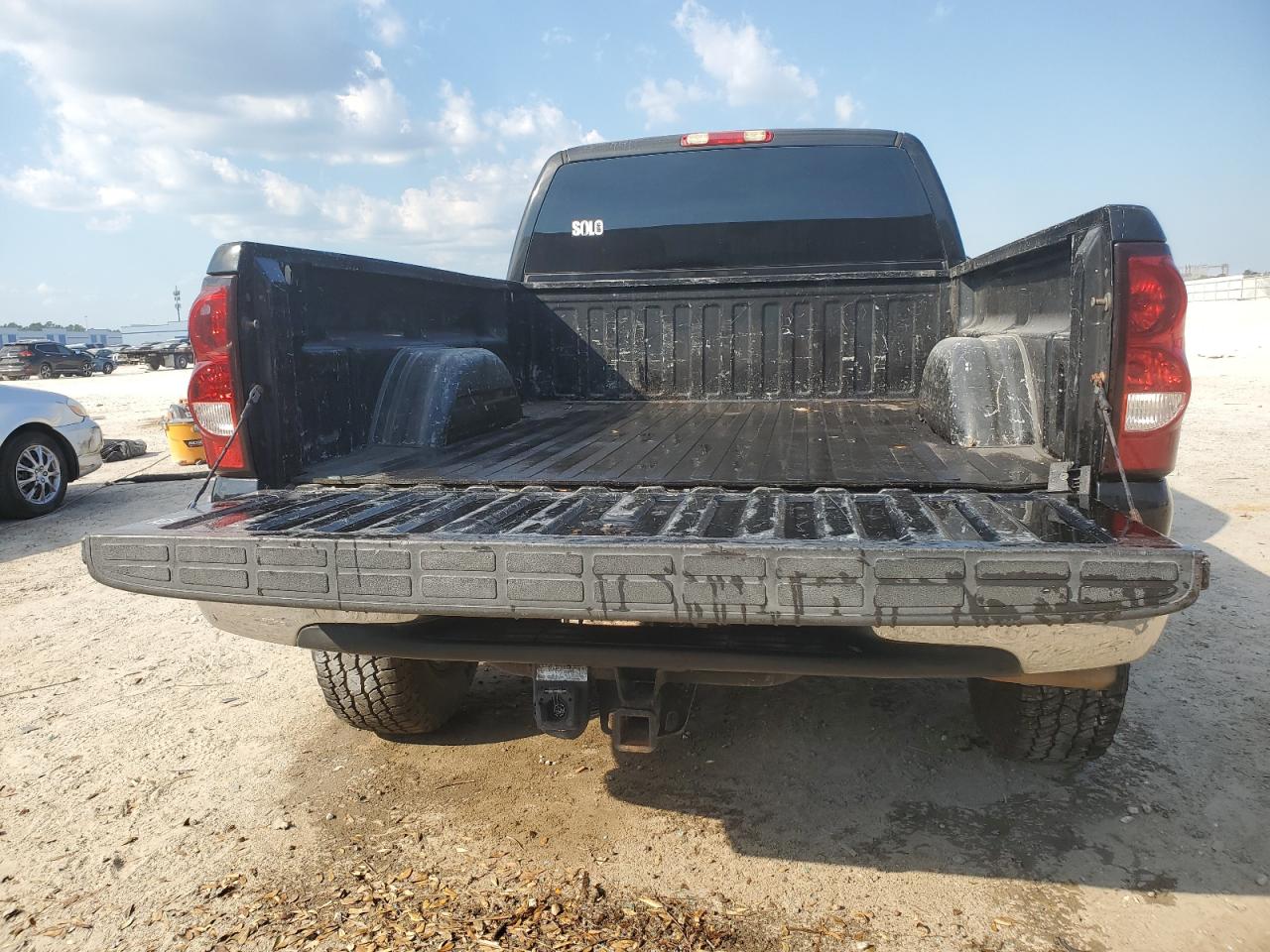 2003 Chevrolet Silverado C1500 VIN: 2GCEC19T331383554 Lot: 77565984