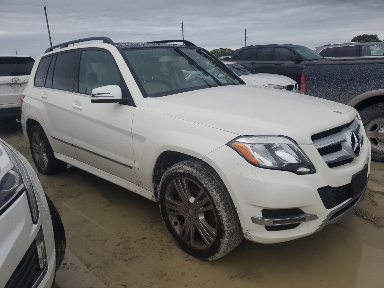 VIN WDCGG5HB6DG089111 2013 MERCEDES-BENZ GLK-CLASS no.4