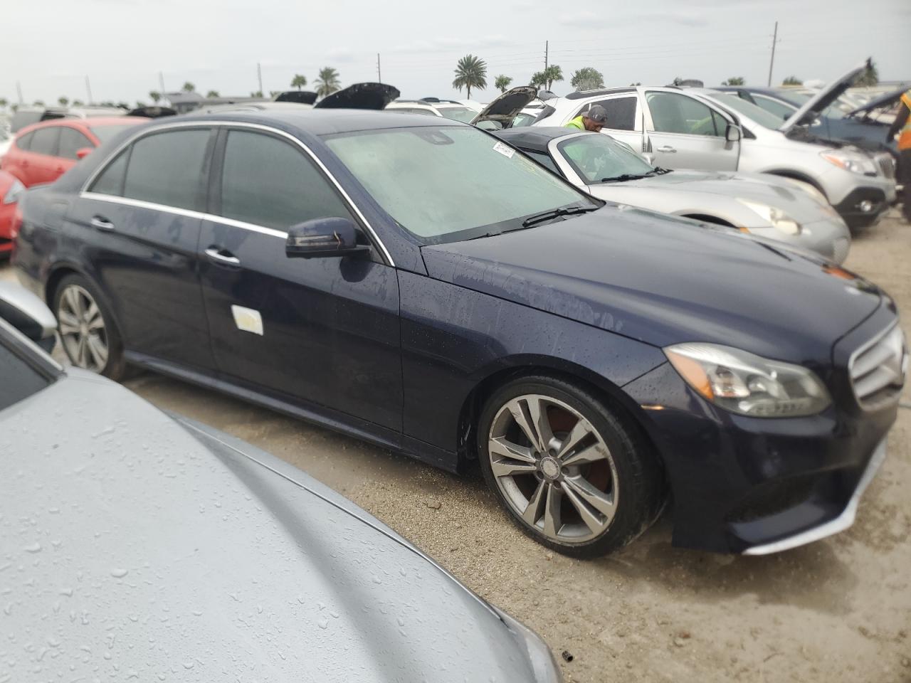 VIN WDDHF5KBXGB248774 2016 MERCEDES-BENZ E-CLASS no.4