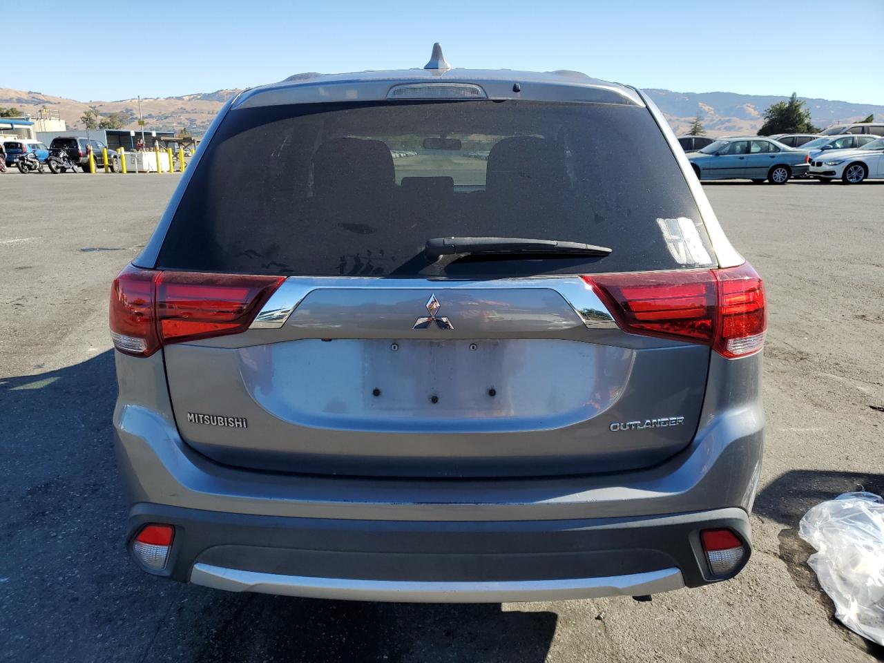 VIN JA4AD2A39JZ061884 2018 MITSUBISHI OUTLANDER no.6