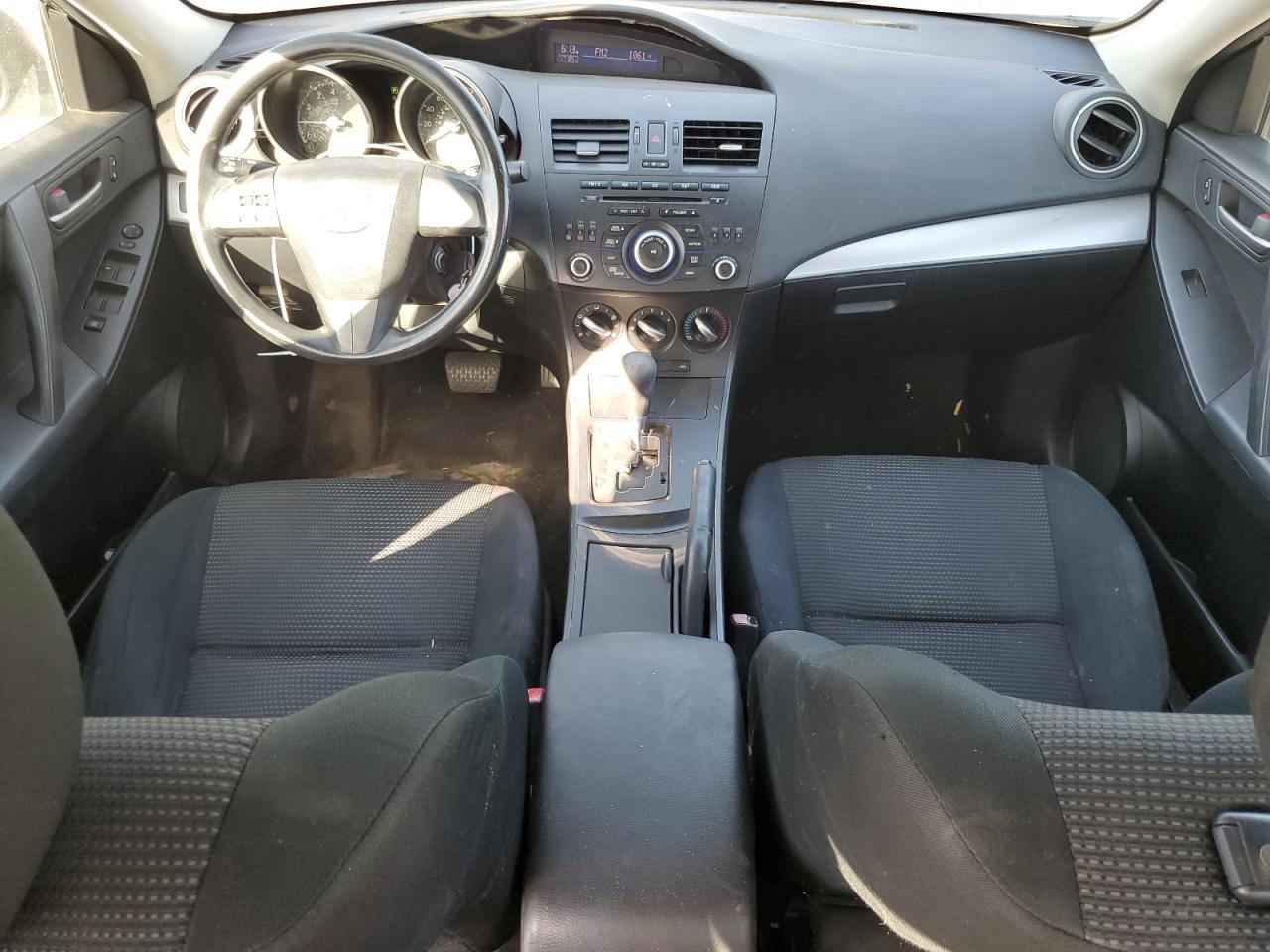 JM1BL1TGXD1744820 2013 Mazda 3 I