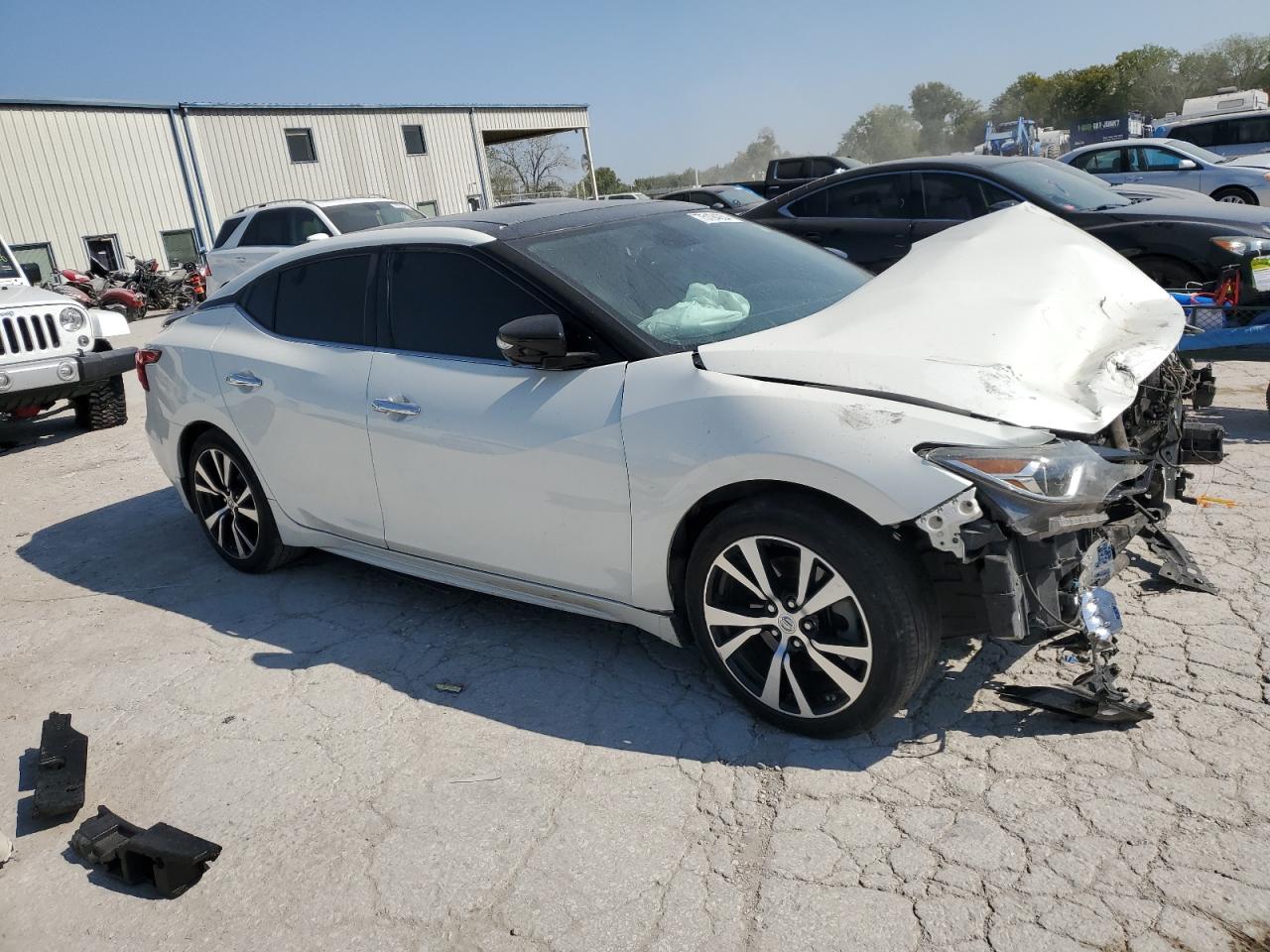 2018 Nissan Maxima - Image 4