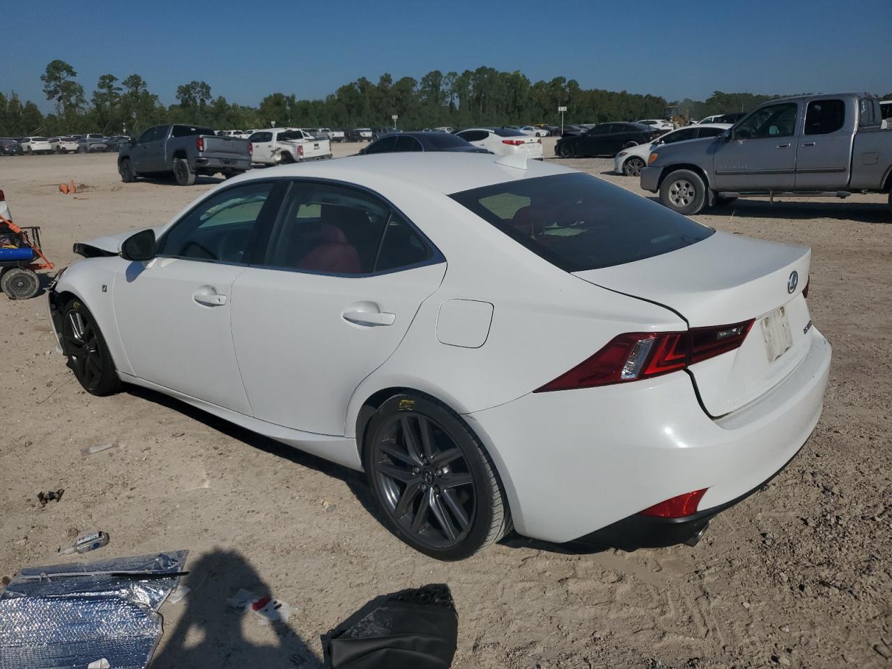 2014 Lexus IS - Image 2