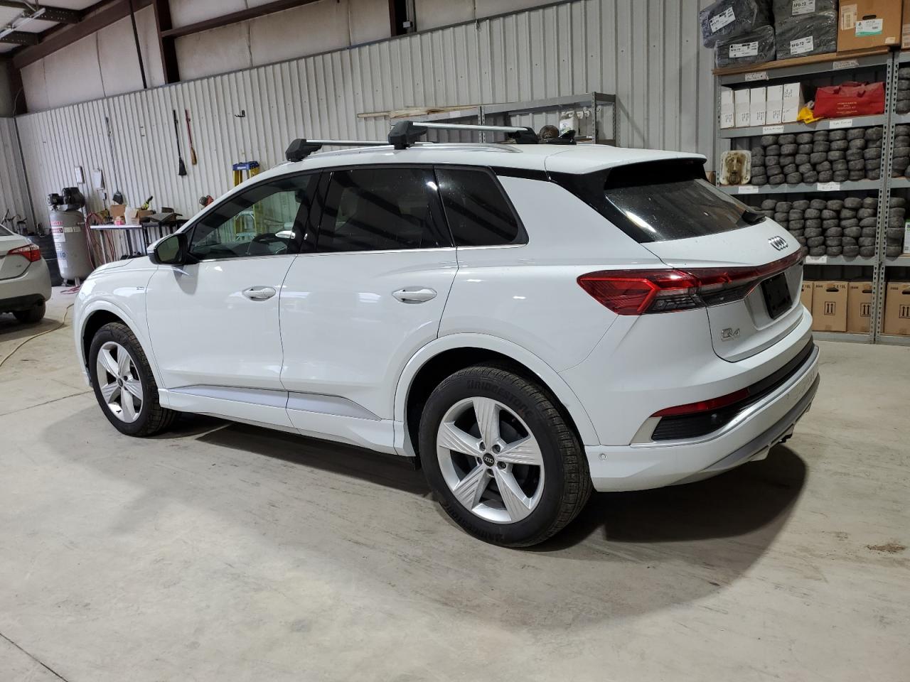 Фото: WA1M2BFZ7PP043534 - 2