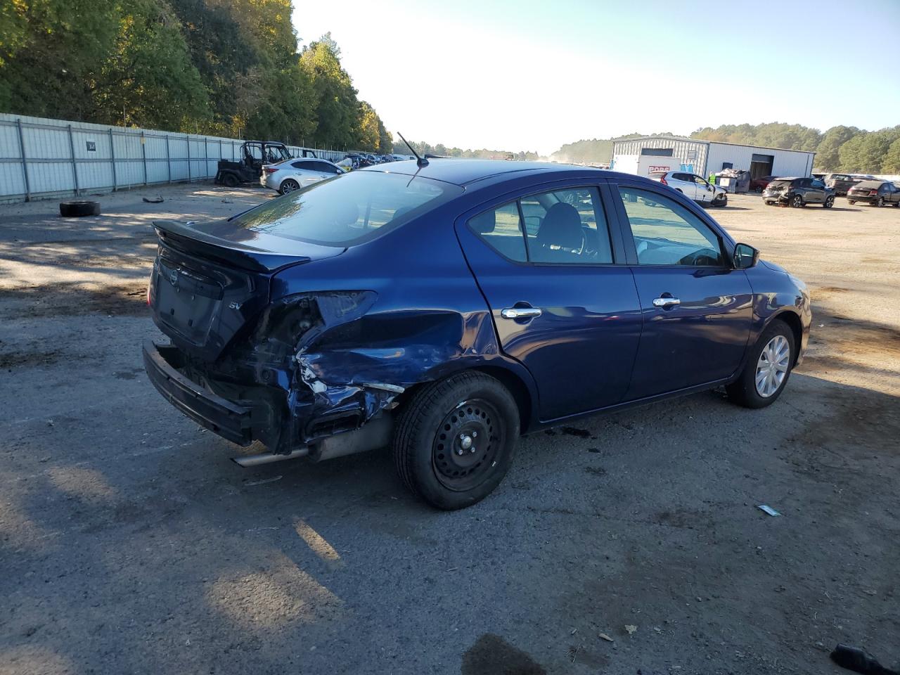 2019 Nissan Versa - Image 3