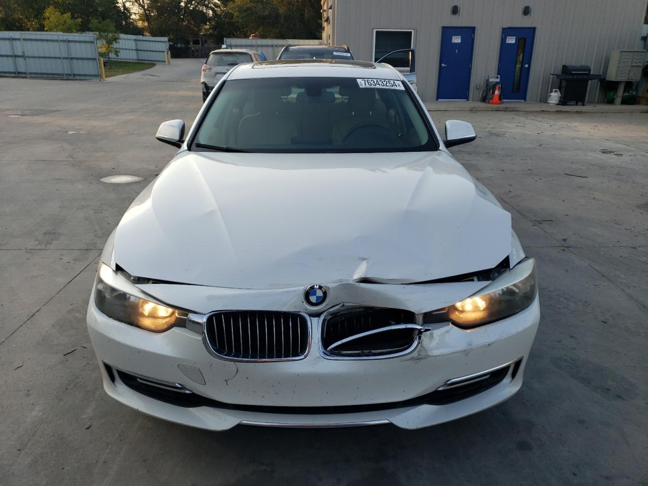 VIN WBA3A5C55DF356751 2013 BMW 3 SERIES no.5