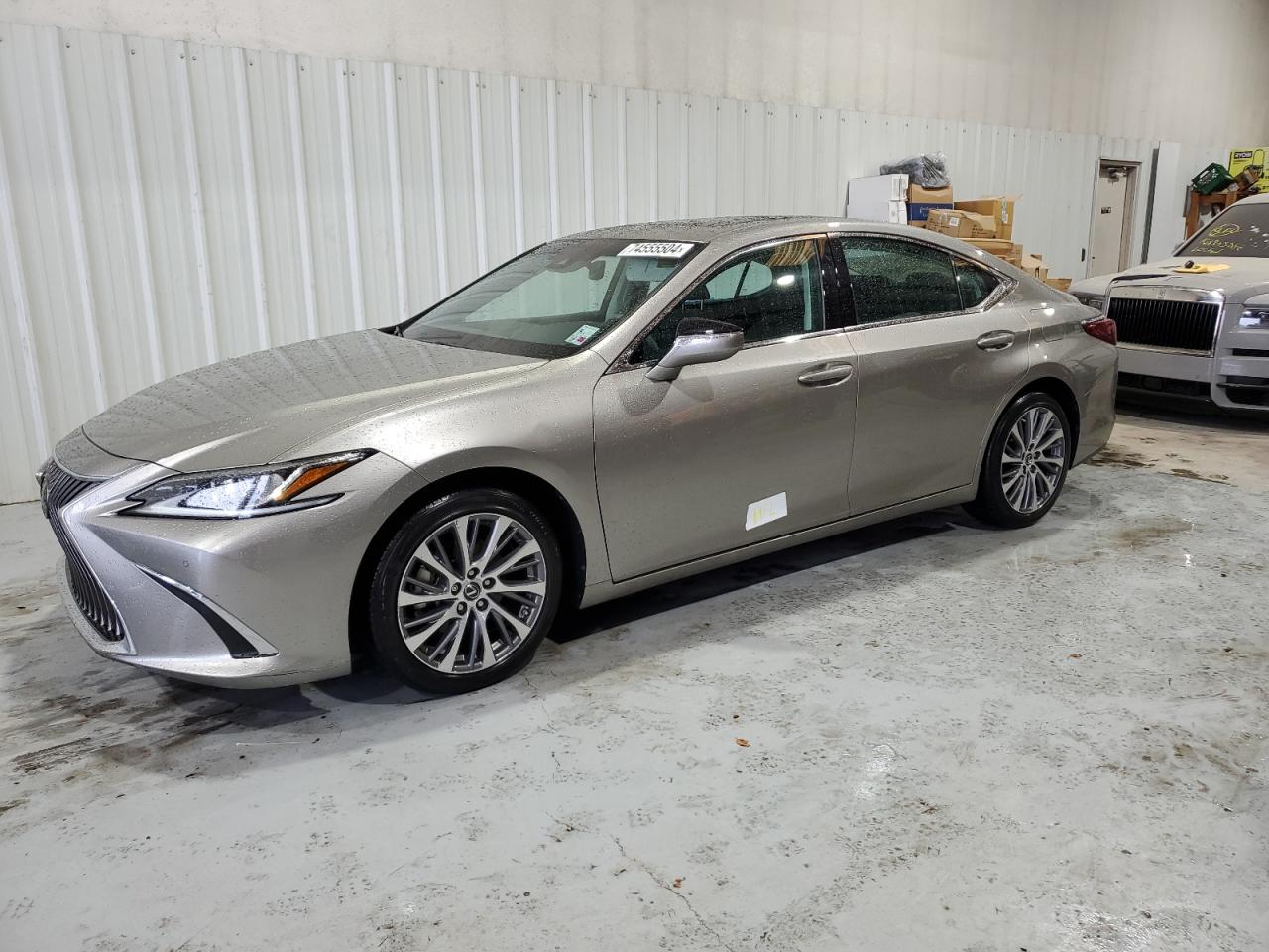 58ABZ1B14KU045890 2019 LEXUS ES - Image 1