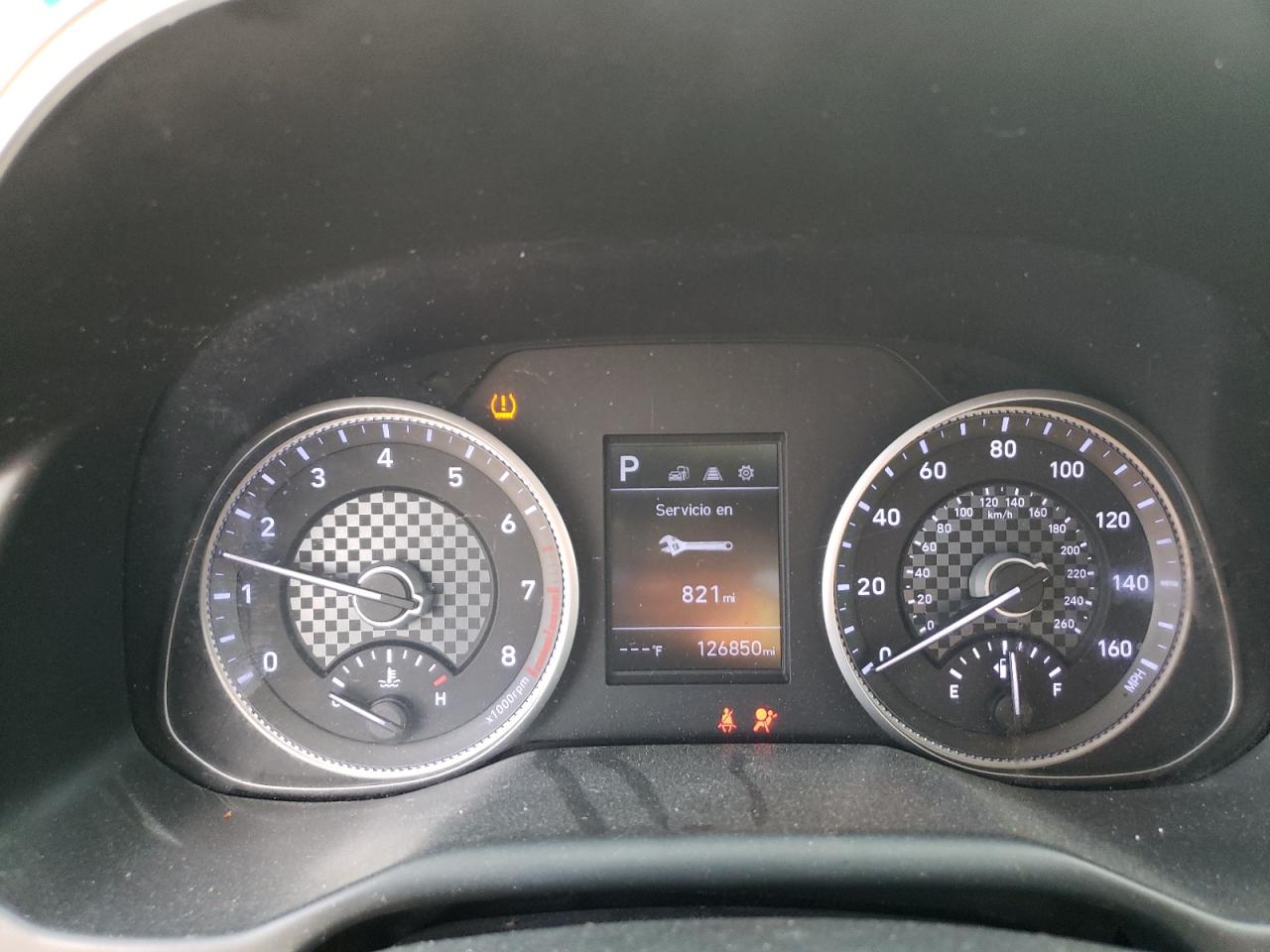 2019 Hyundai Elantra - Image 9