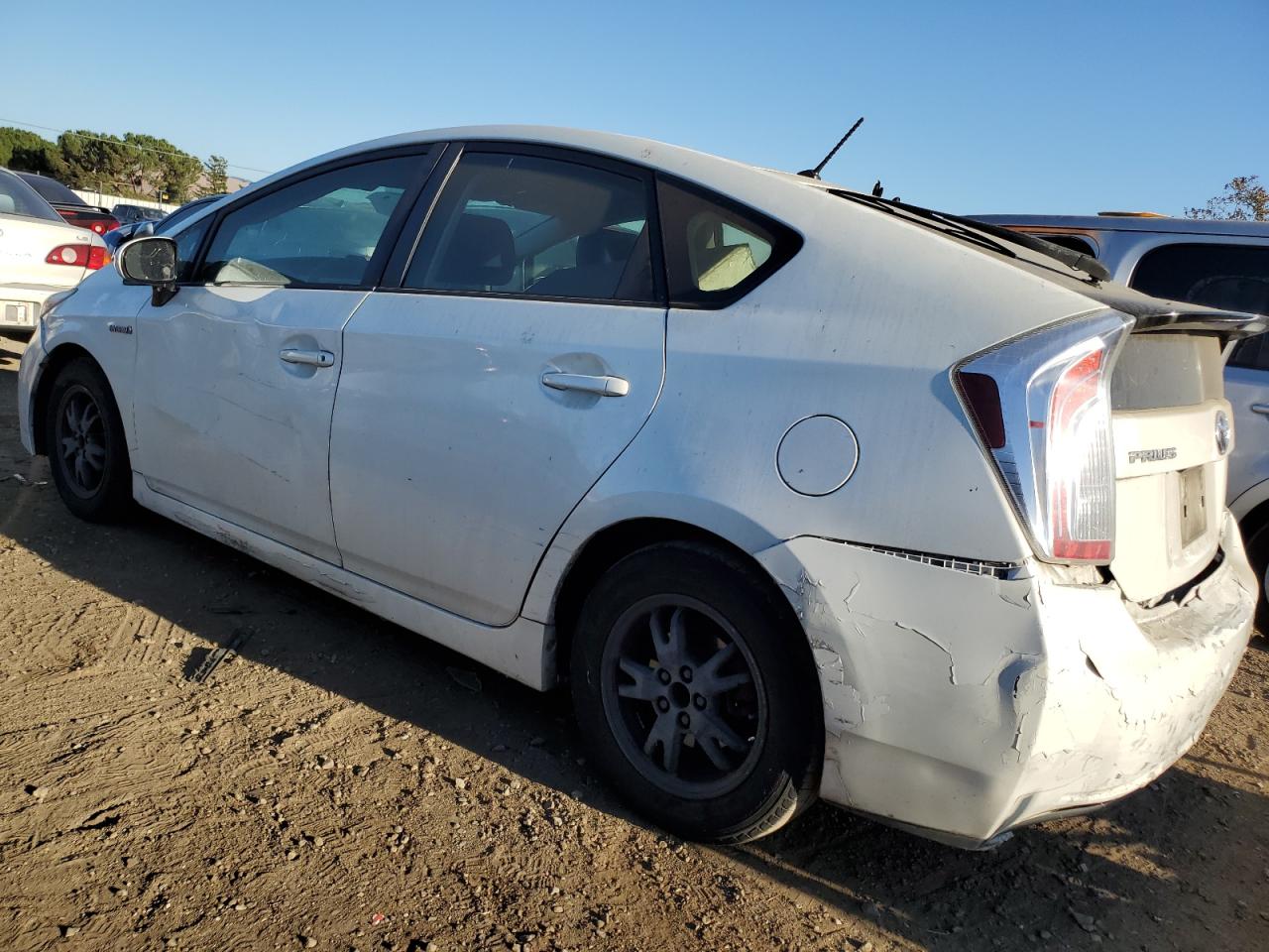 2015 Toyota Prius - Image 2