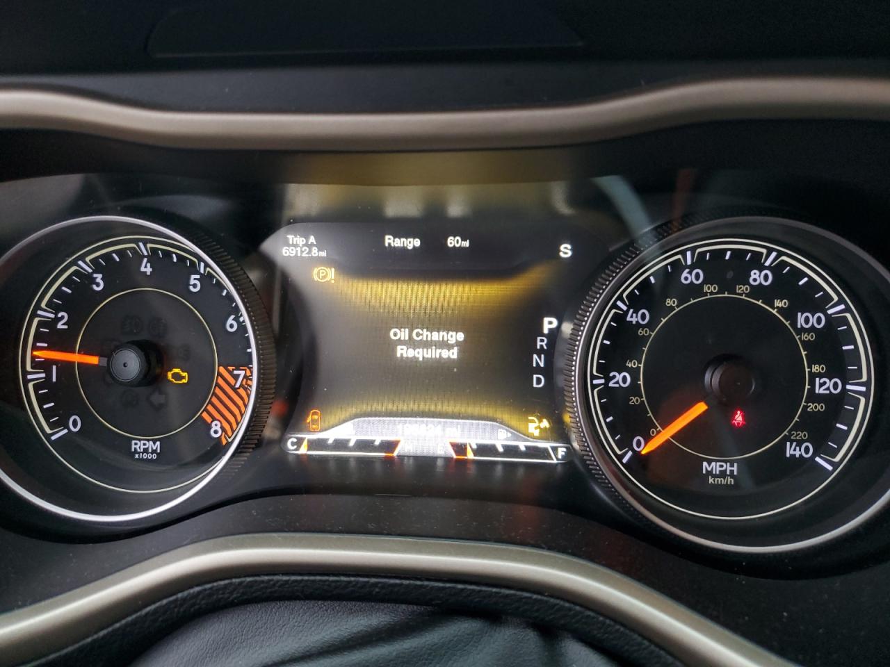 2015 Jeep Grand Cherokee - Image 9
