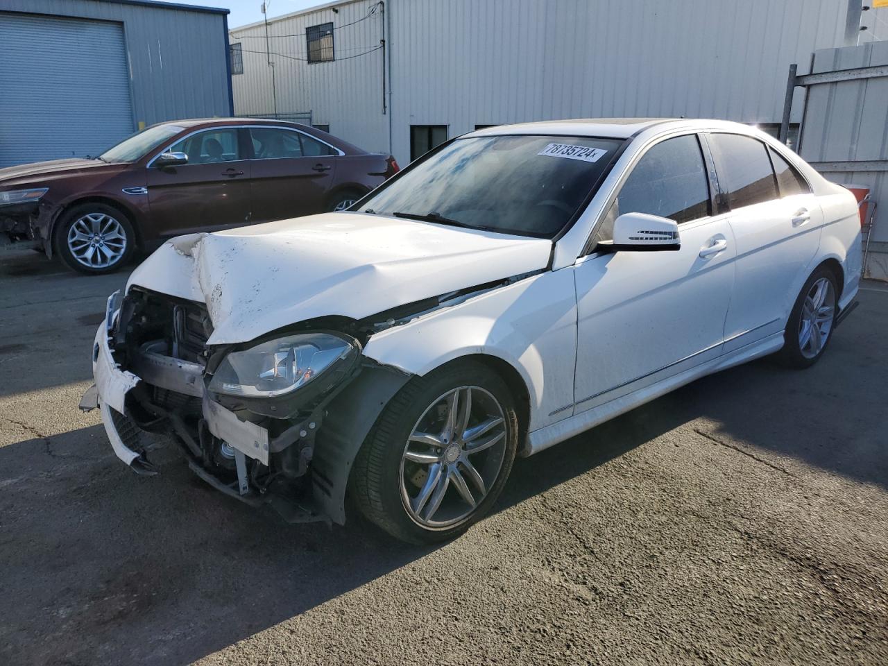 VIN WDDGF4HBXEA965224 2014 MERCEDES-BENZ C-CLASS no.1