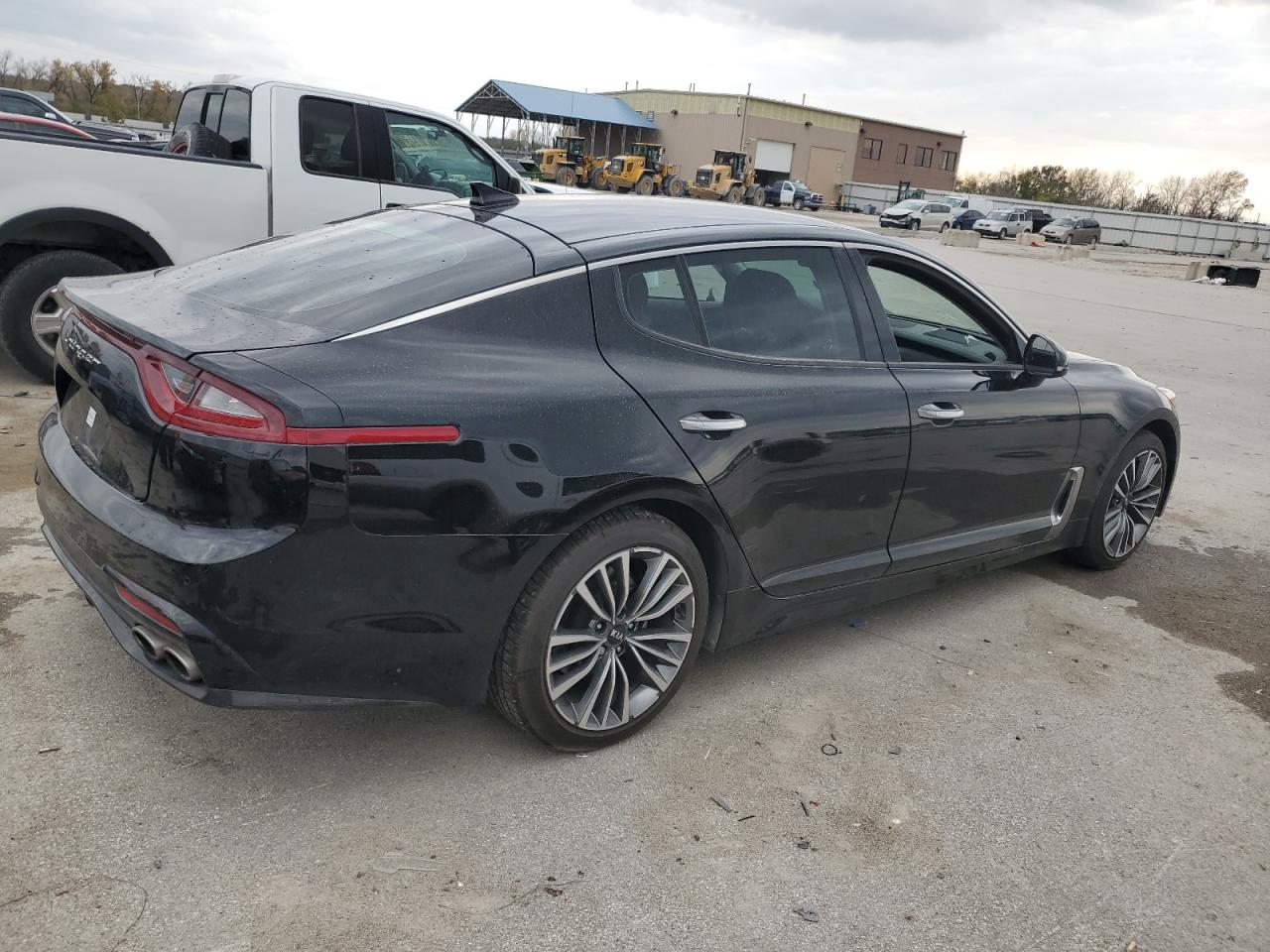 VIN KNAE15LA5K6053567 2019 KIA STINGER no.3