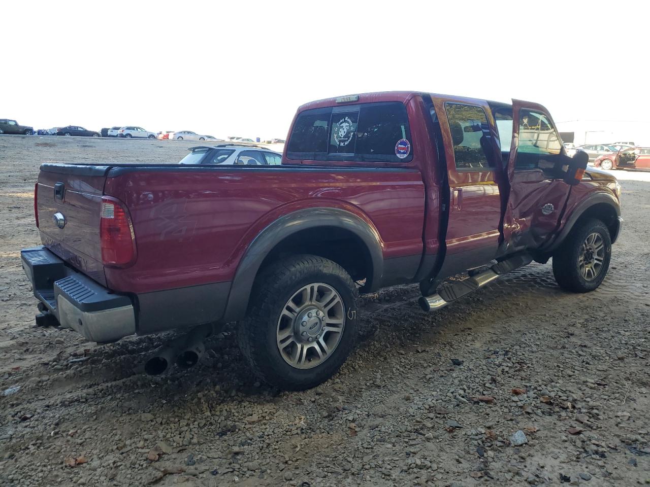 2016 Ford F350 - Image 3