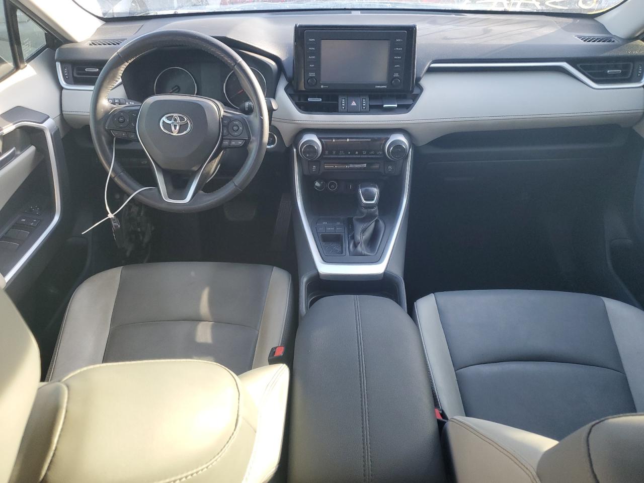 2020 Toyota Rav4 Xle Premium VIN: JTMC1RFV0LJ017283 Lot: 75342294