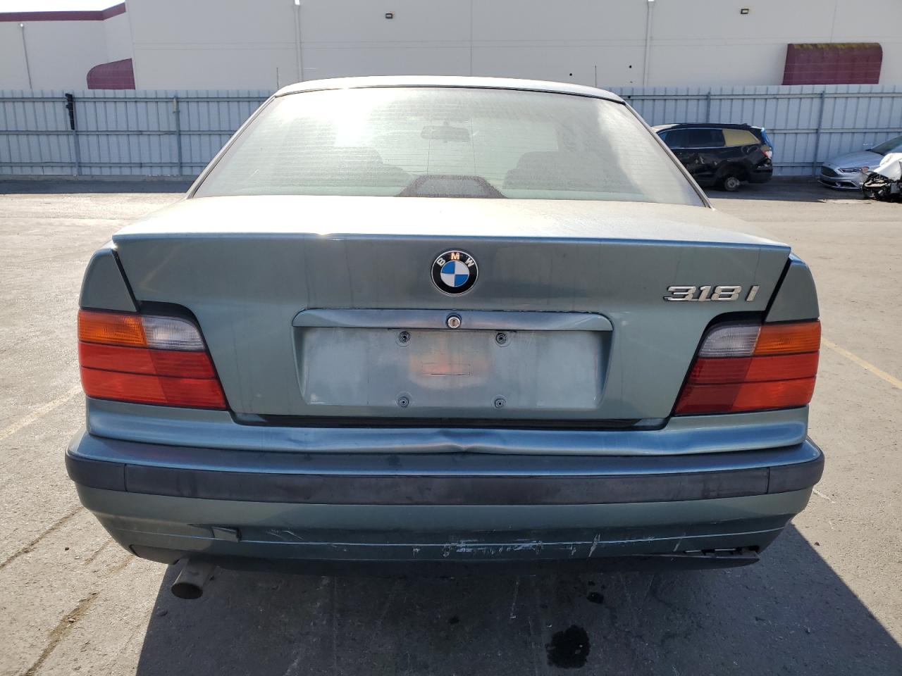 1998 BMW 318 I VIN: WBACC9322WEE60455 Lot: 75950324
