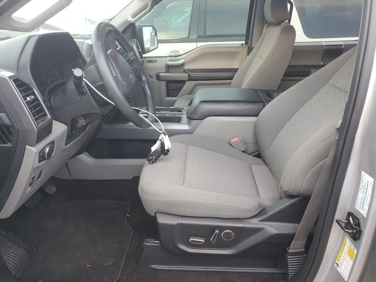 2018 Ford F150 Supercrew VIN: 1FTEW1CP2JFE38732 Lot: 76879624