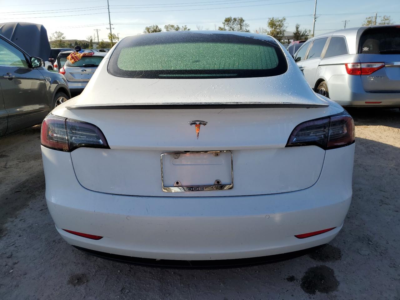 5YJ3E1EB8JF072615 2018 Tesla Model 3