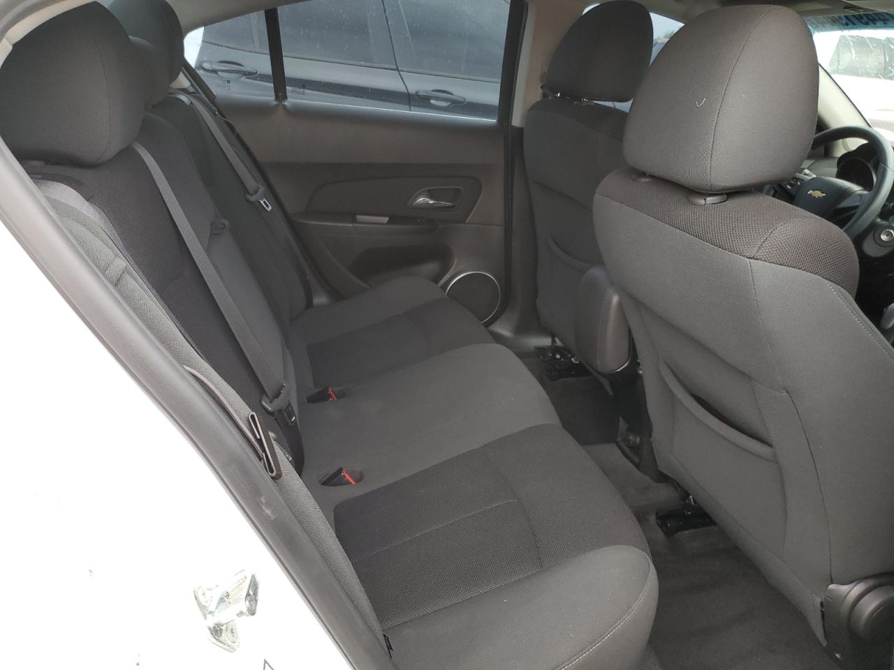 2011 Chevrolet Cruze - Image 10