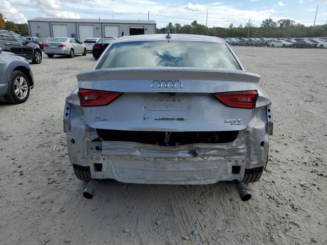 Sedans AUDI A3 2015 Srebrny