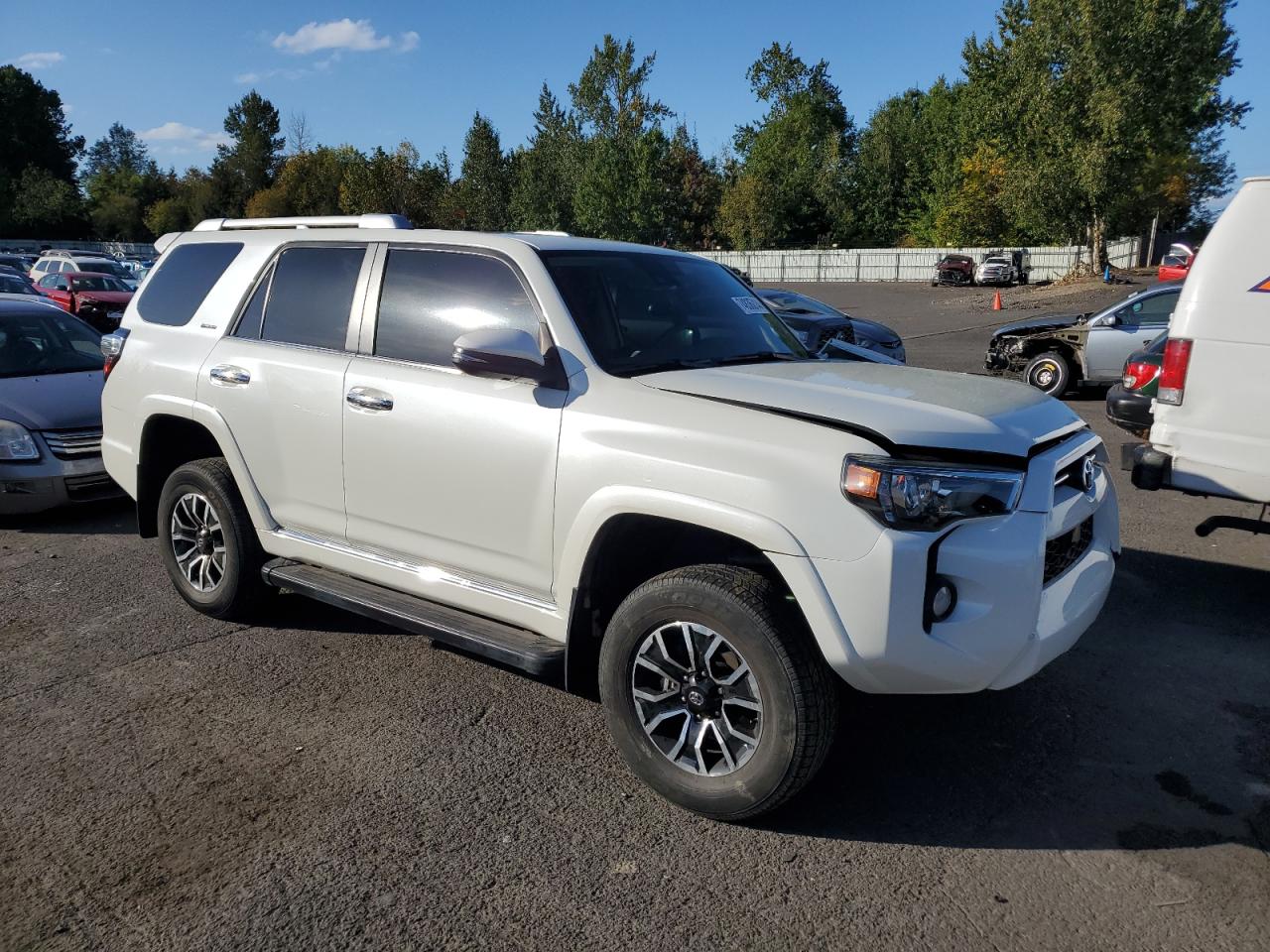 2020 Toyota 4Runner - Image 4
