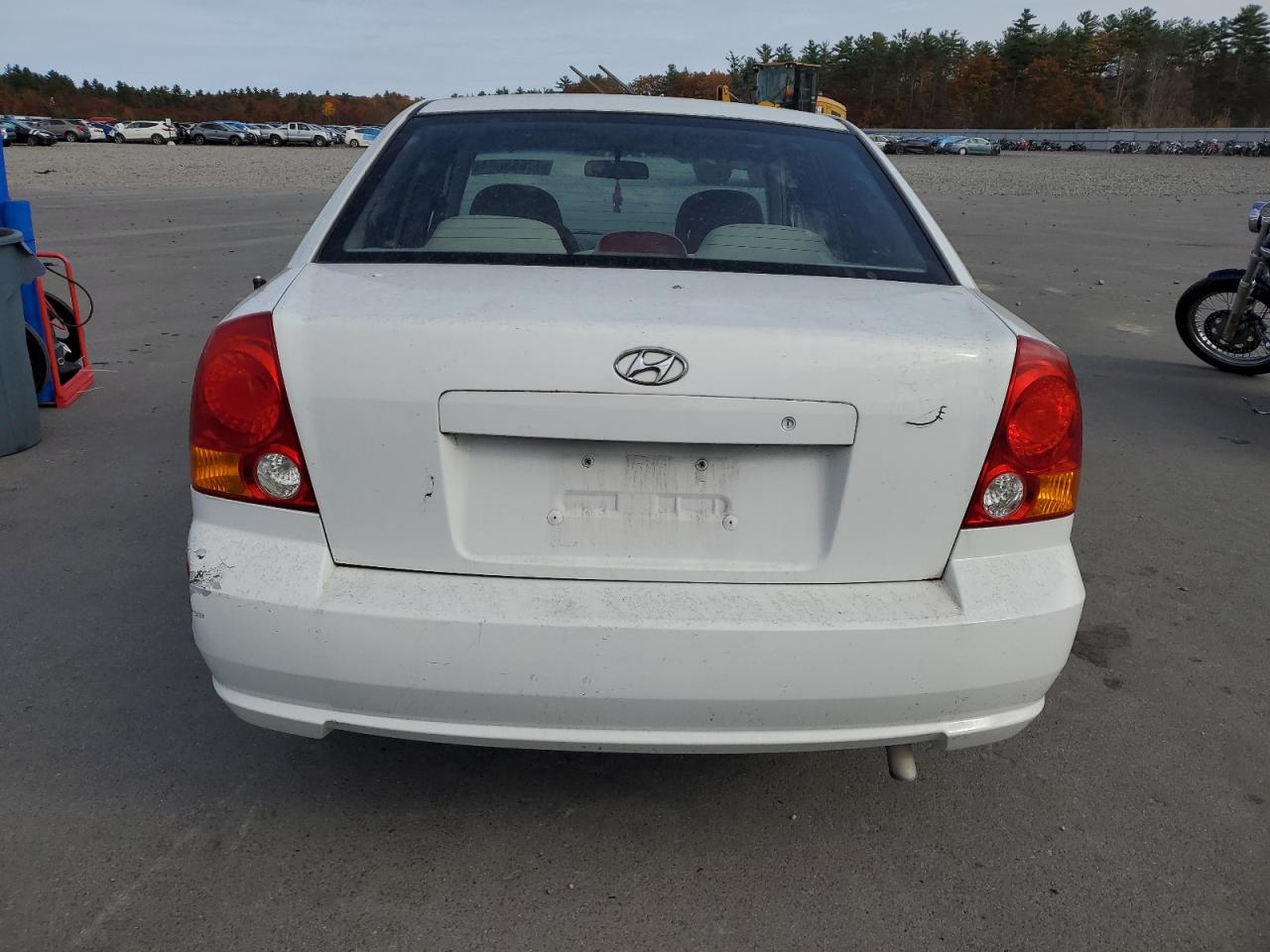 2005 Hyundai Accent Gl VIN: KMHCG45CX5U640554 Lot: 77653664