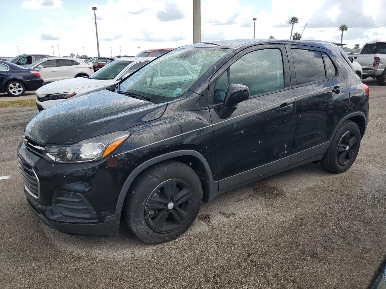 3GNCJKSB4LL180974 2020 CHEVROLET TRAX - Image 1