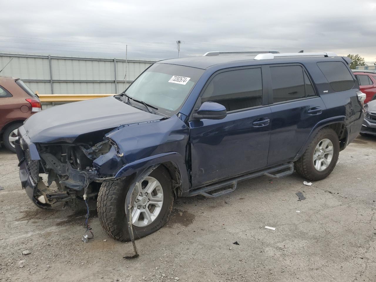 VIN JTEBU5JR3G5402529 2016 TOYOTA 4RUNNER no.1