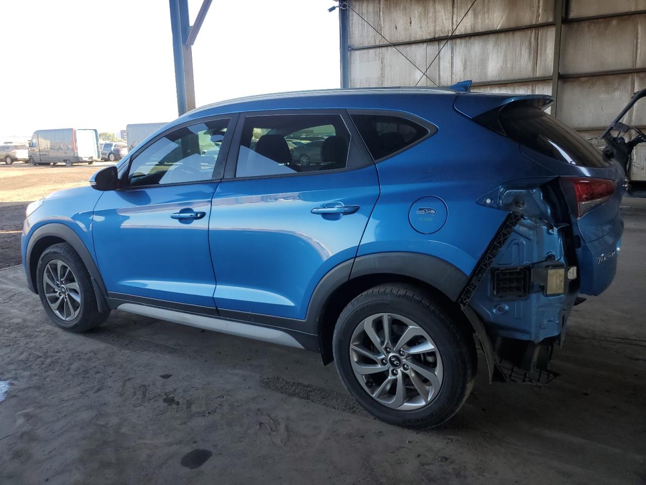 2017 Hyundai Tucson - Image 2