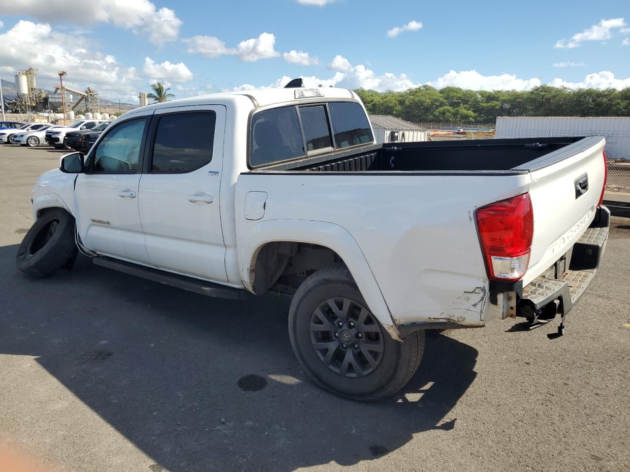 2021 Toyota Tacoma - Image 2