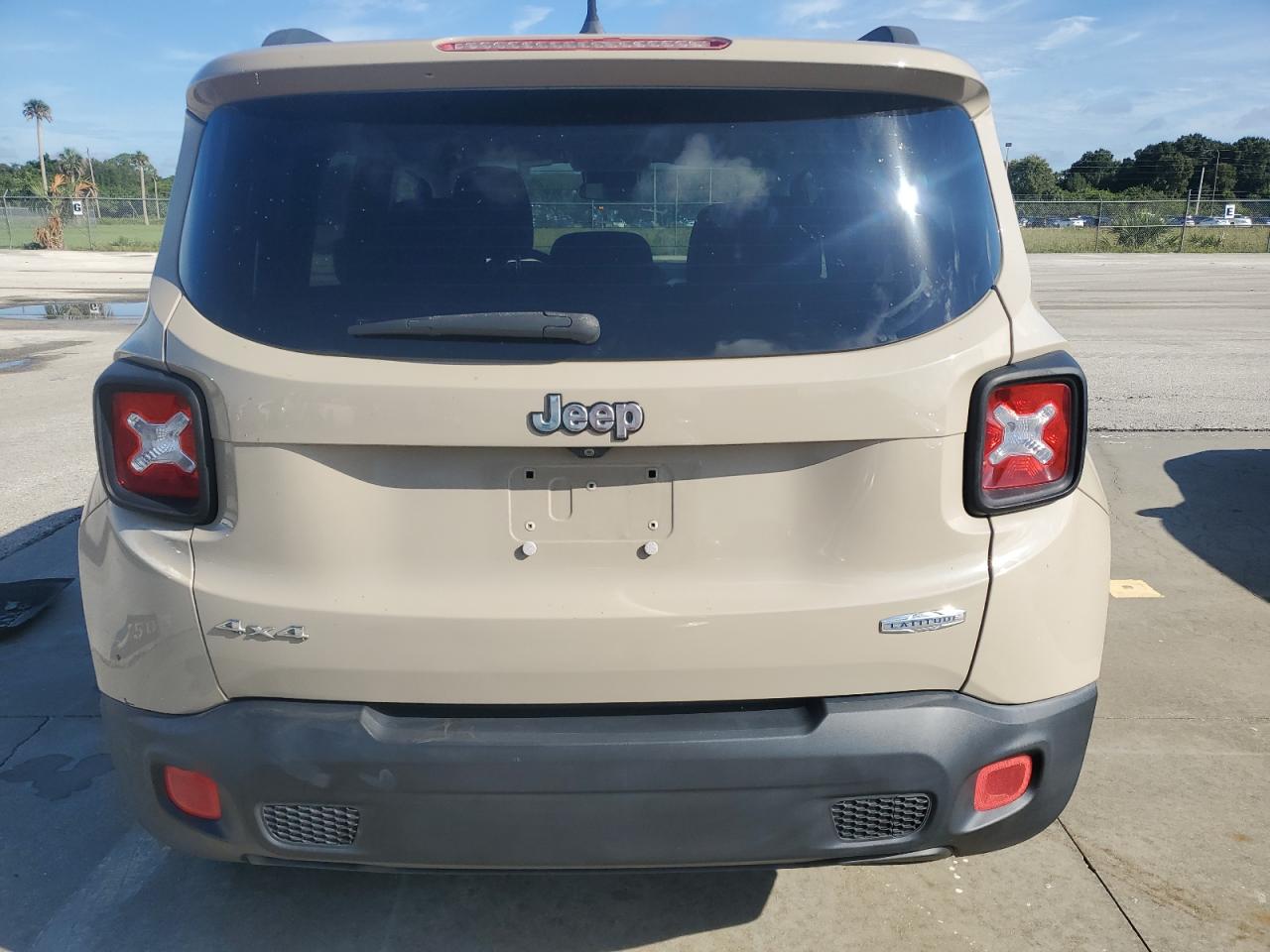 2015 Jeep Renegade Latitude VIN: ZACCJBBT9FPC06224 Lot: 74039474