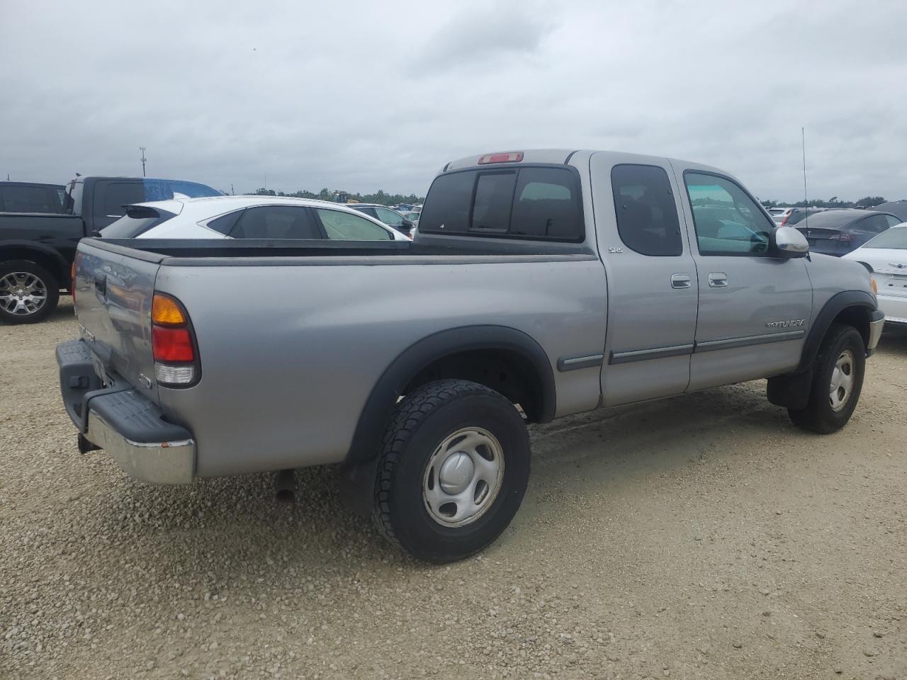 2002 Toyota Tundra Access Cab Sr5 VIN: 5TBBN44112S300675 Lot: 74599774