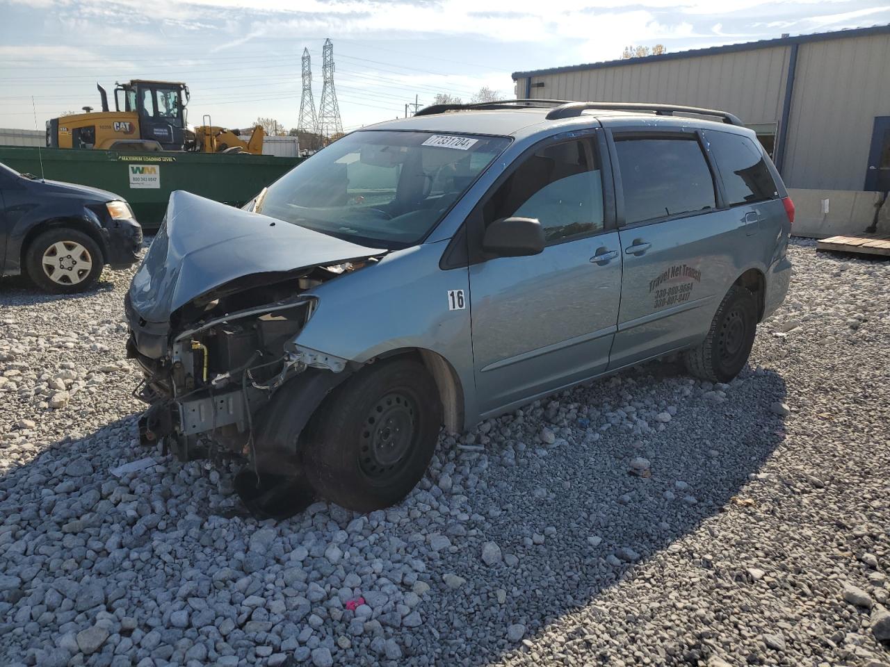 2010 Toyota Sienna - Image 1