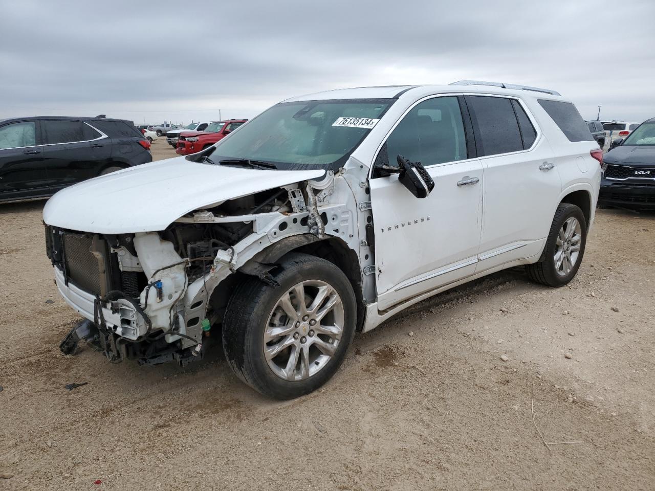 1GNEVNKW7LJ300422 2020 CHEVROLET TRAVERSE - Image 1