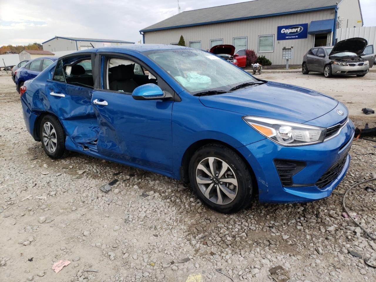 2021 Kia Rio - Image 4