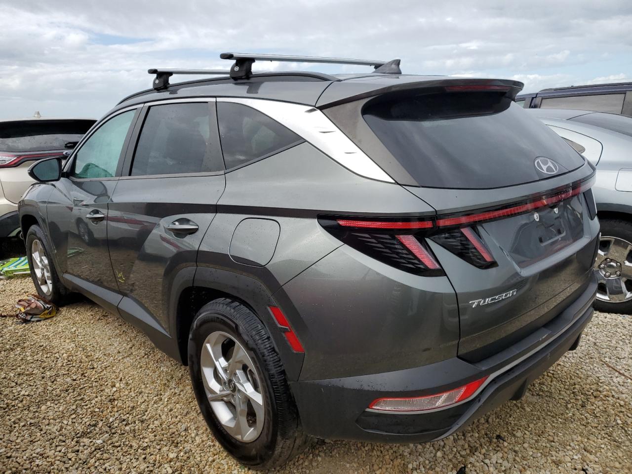 2022 Hyundai Tucson - Image 2