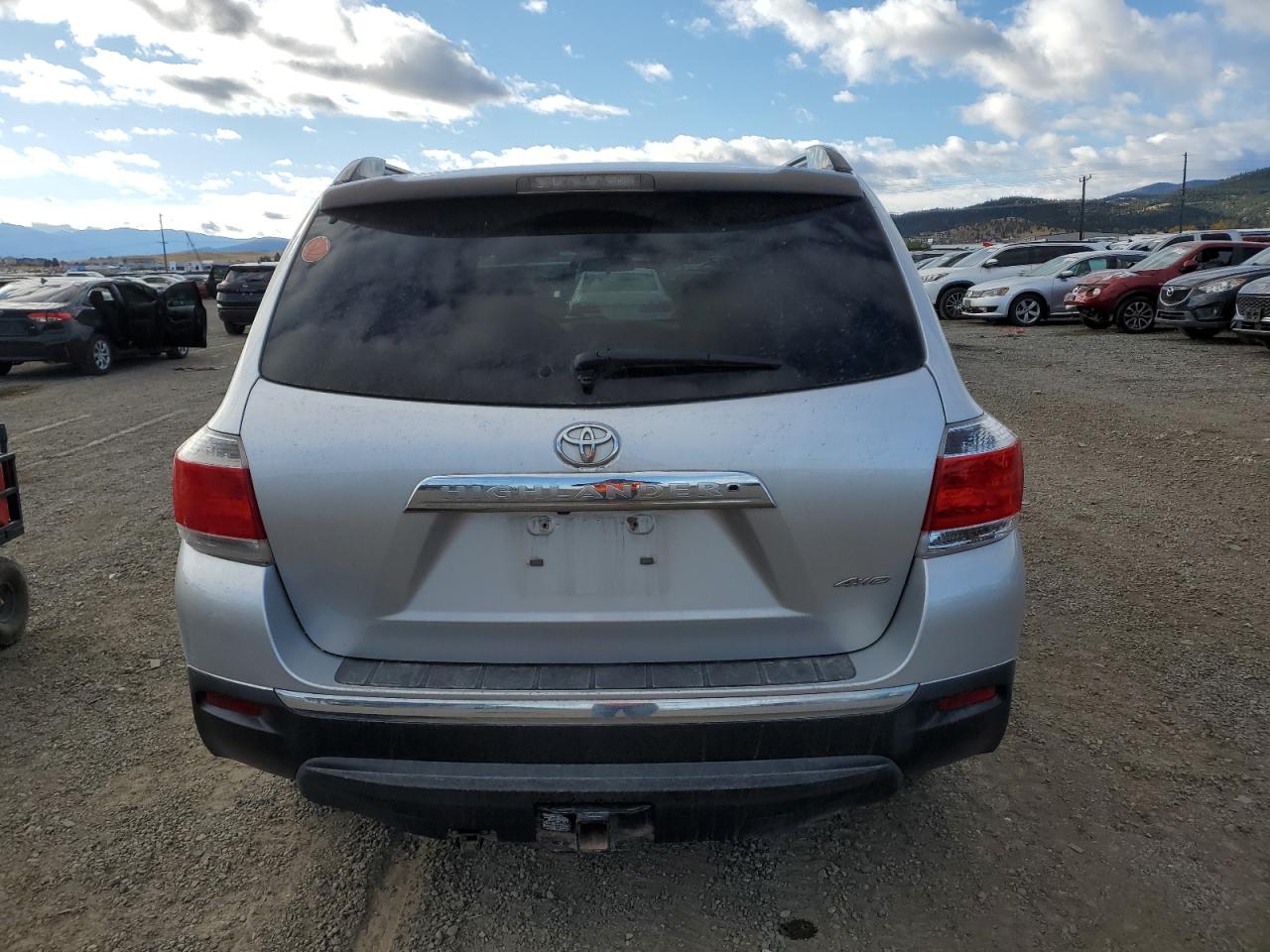 2013 Toyota Highlander Base VIN: 5TDBK3EH0DS257049 Lot: 77175754