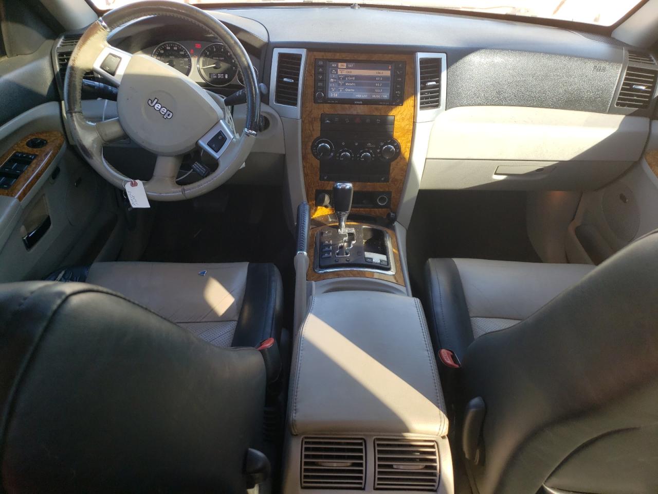 2008 Jeep Grand Cherokee - Image 8