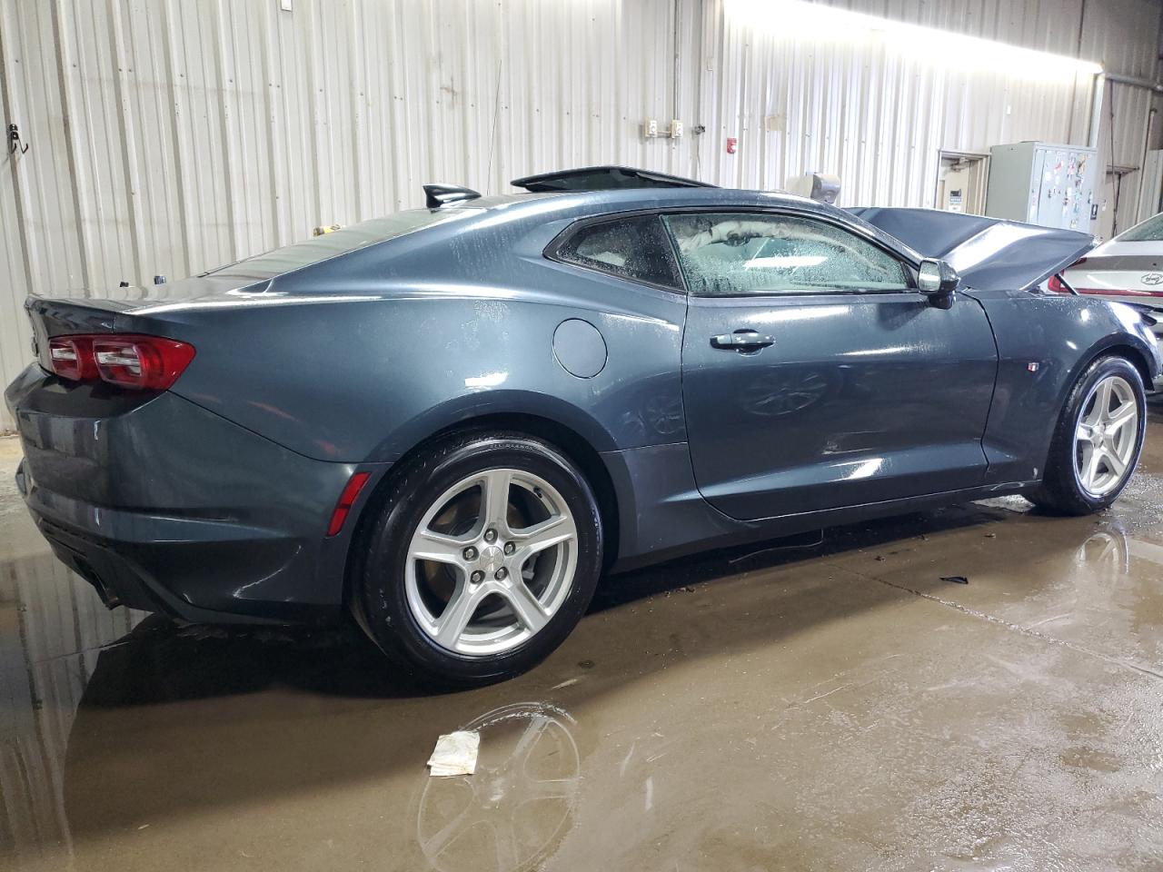 2023 Chevrolet Camaro - Image 3