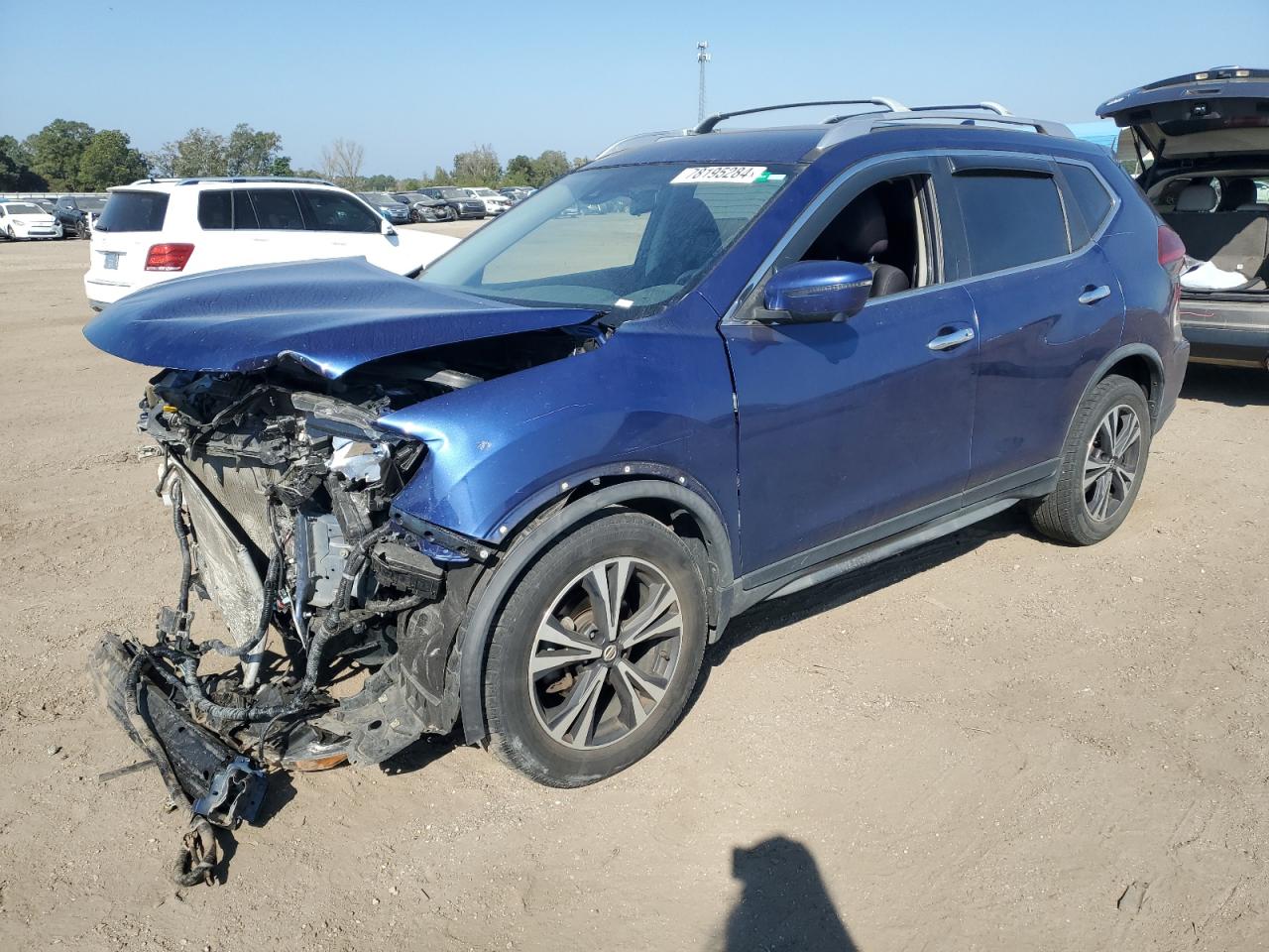 2020 Nissan Rogue - Image 1