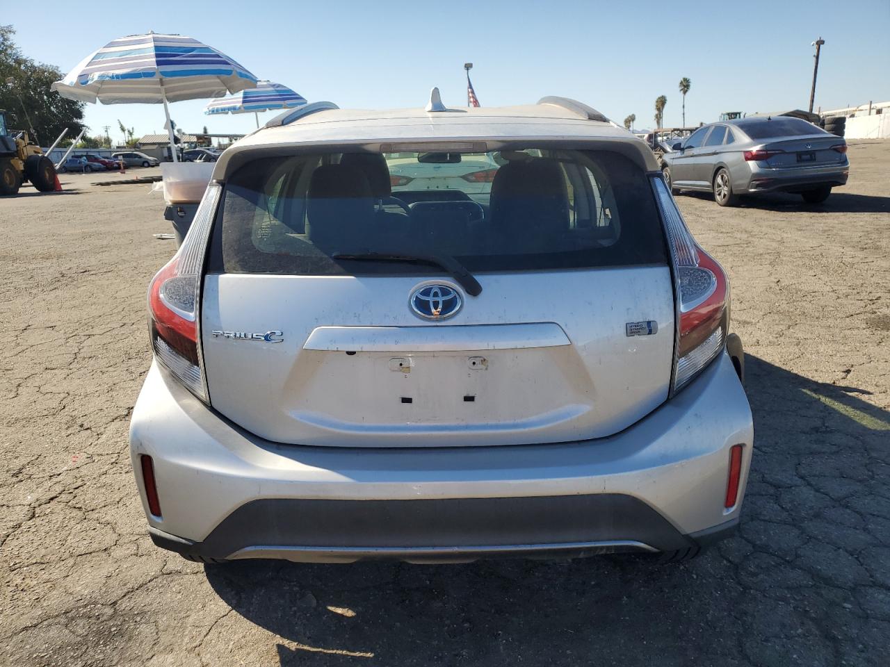 2018 Toyota Prius C VIN: JTDKDTB39J1601585 Lot: 77620274