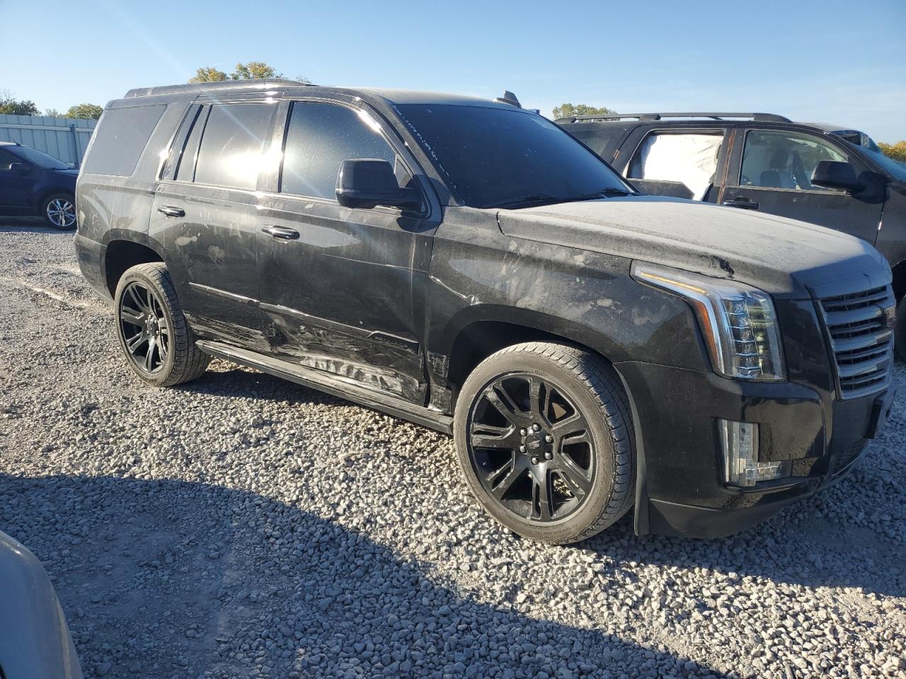 2016 Cadillac Escalade - Image 4