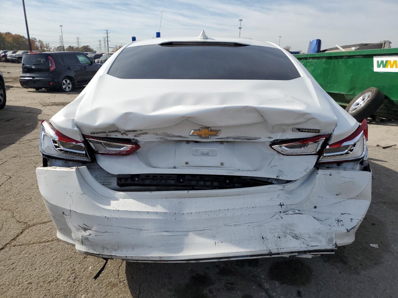 1G1ZE5SX1JF121157 2018 Chevrolet Malibu Premier